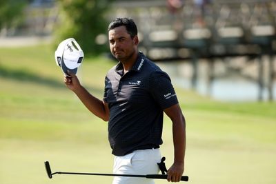 Colombia's Munoz leads Spieth by one at Byron Nelson