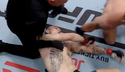 UFC on ESPN 36 video: Andre Petroski chokes Nick Maximov out cold in 76 seconds