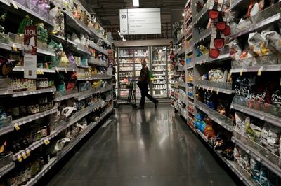 US companies eye more consumer pushback as inflation toll mounts
