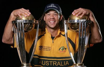 Cricket fraternity mourns demise of Andrew Symonds