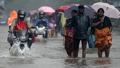 IMD issues warning of heavy rain in Kerala for next five days