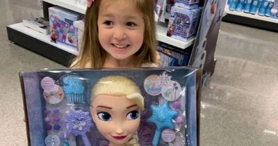 Mum shares 'genius' tip to stop toy shop tantrums - and you just need a picture