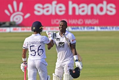 Ton-up Mathews steers Sri Lanka to 258-4 in Bangladesh Test