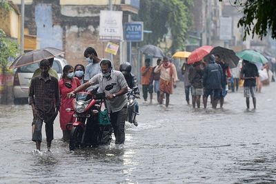 Thunderstorm, rainfall likely in Tamil Nadu, Karaikal today