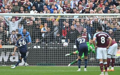 Manchester City keep Premier League title fate in their hands despite Mahrez penalty miss