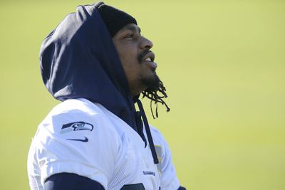 Seahawks, Bills great Marshawn Lynch shares a prayer for Buffalo