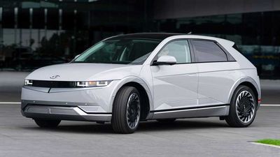Hyundai Plug-In Car Wholesale Shipments Reach New Record In April 2022