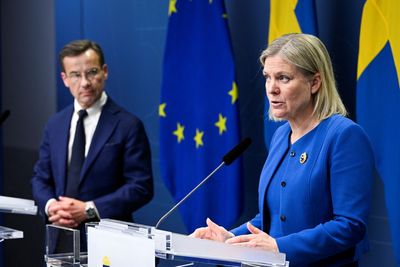 Ukraine latest updates: Sweden confirms NATO membership bid