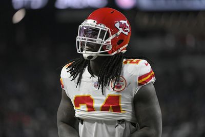 Chiefs’ free agent DE Melvin Ingram to sign with Dolphins