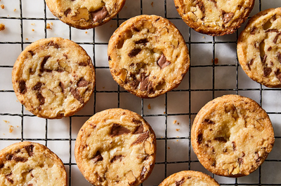 These chocolate chip cookies are magical