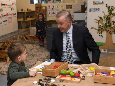 Albanese defends Labor costing release