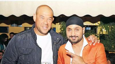 Symonds, Harbhajan had moved ahead from Monkeygate: Pragyan Ojha