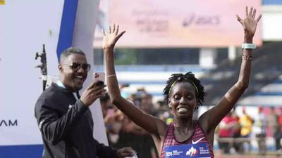 World 10K: Kimeli, Cheptai win in record time