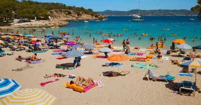 Irish tourists warned as police handing out huge fines for illegal partying in Spain