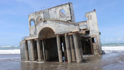 Mysterious Mansion Ruins On An El Salvadoran Beach Captivate Onlookers