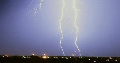 Met Office issues yellow weather warning as thunder and lightening set to hit Nottingham today