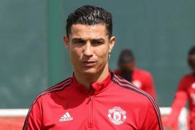 Erik ten Hag wants Cristiano Ronaldo to be part of Manchester United revolution: ‘He is a giant’
