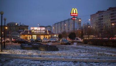McDonald’s to sell its Russian business, will try to keep workers