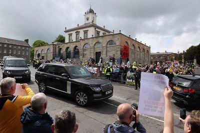 Boris Johnson booed by hundreds of protesters during Northern Ireland visit