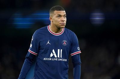 Real Madrid set to sign Kylian Mbappe despite PSG’s late contract offer