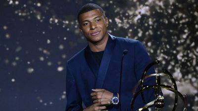 Mbappé stays quiet over choice between PSG and Real Madrid