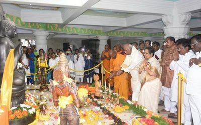 Festive atmosphere at Buddha Vihar
