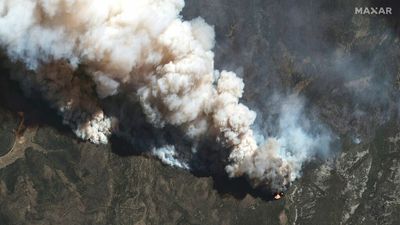 Calf Canyon wildfire becomes largest in New Mexico history