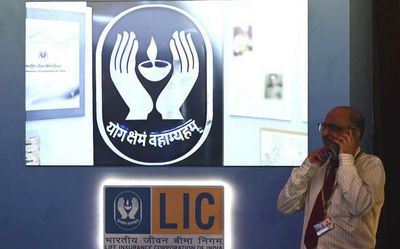 LIC sees lacklustre debut in stock market; lists at over 8% discount