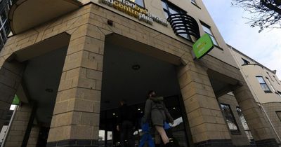 Scots workers pay falls 'sharply' as unemployment rate drops to record low