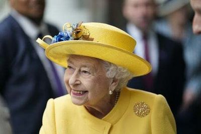 Queen beams as she officially opens Crossrail
