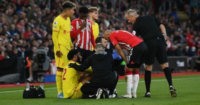 Liverpool suffer fresh injury scare as defender comes off against Southampton