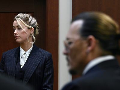Amber Heard is cross-examined about fights with Johnny Depp