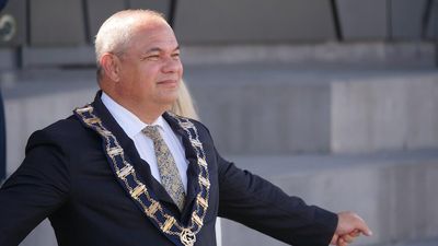 Gold Coast Mayor concedes more thought should have gone into prayer room after interest from satanists