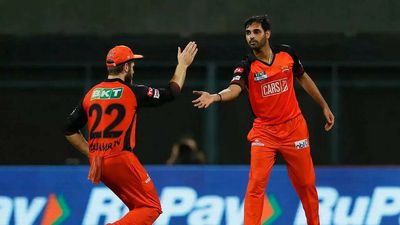 IPL 2022: Sunrisers Hyderabad survive Tim David onslaught to beat Mumbai Indians by 3 runs