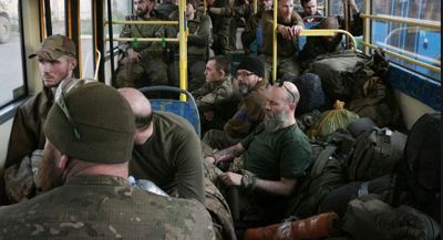 Russia: Nearly 1,000 Ukrainian fighters left Mariupol plant