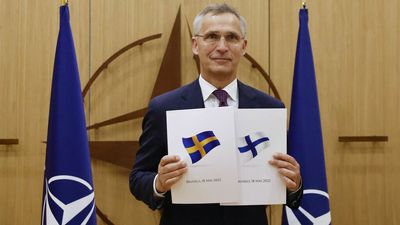 Finland and Sweden formally apply to join NATO
