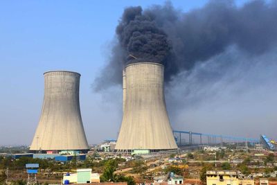 Locals blame coal power plant in Maharashtra for death, sickness