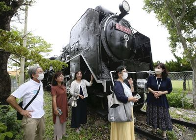 Okinawa 50 yrs since return / Steam locomotive shows bond with rest of country