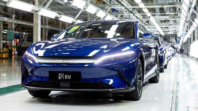 Report: China Considers Extension Of EV Subsidies Beyond 2022