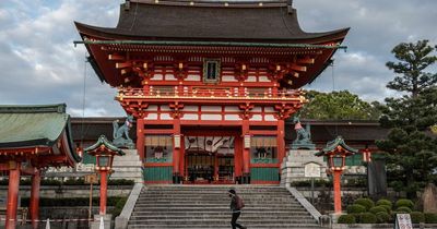 Japan gears up to reopen to tourists for first time since 2020