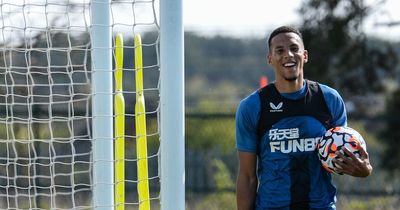 Newcastle supporters react to classy Isaac Hayden post amid uncertainty over future