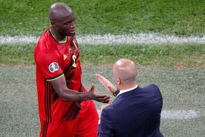 Belgium boss Roberto Martinez fires transfer warning amid Romelu Lukaku Chelsea rumours