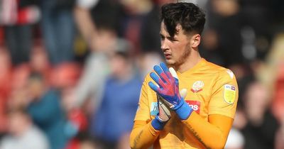 Manchester City goalkeeper sent transfer message as 'ongoing discussions' for Bolton Wanderers return
