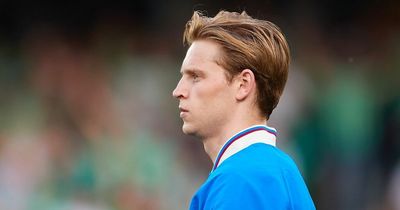 Frenkie de Jong advised to reject Manchester United transfer approach for one reason