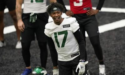 Jets sign rookie WR Garrett Wilson