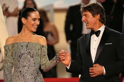 Tom Cruise dazzles Cannes Film Festival at Top Gun premiere