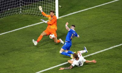 Kevin Trapp’s career-defining save lights up final for Euro nostalgists