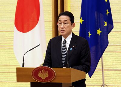Japan to double fiscal support for Ukraine to $600 million, PM says