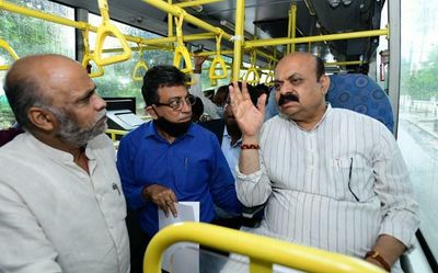CM steps out to inspect rain damage in Bengaluru