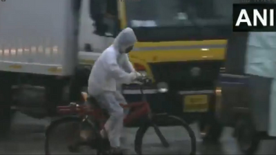 Heavy rain lashes parts of Kerala, orange alert in 12 districts